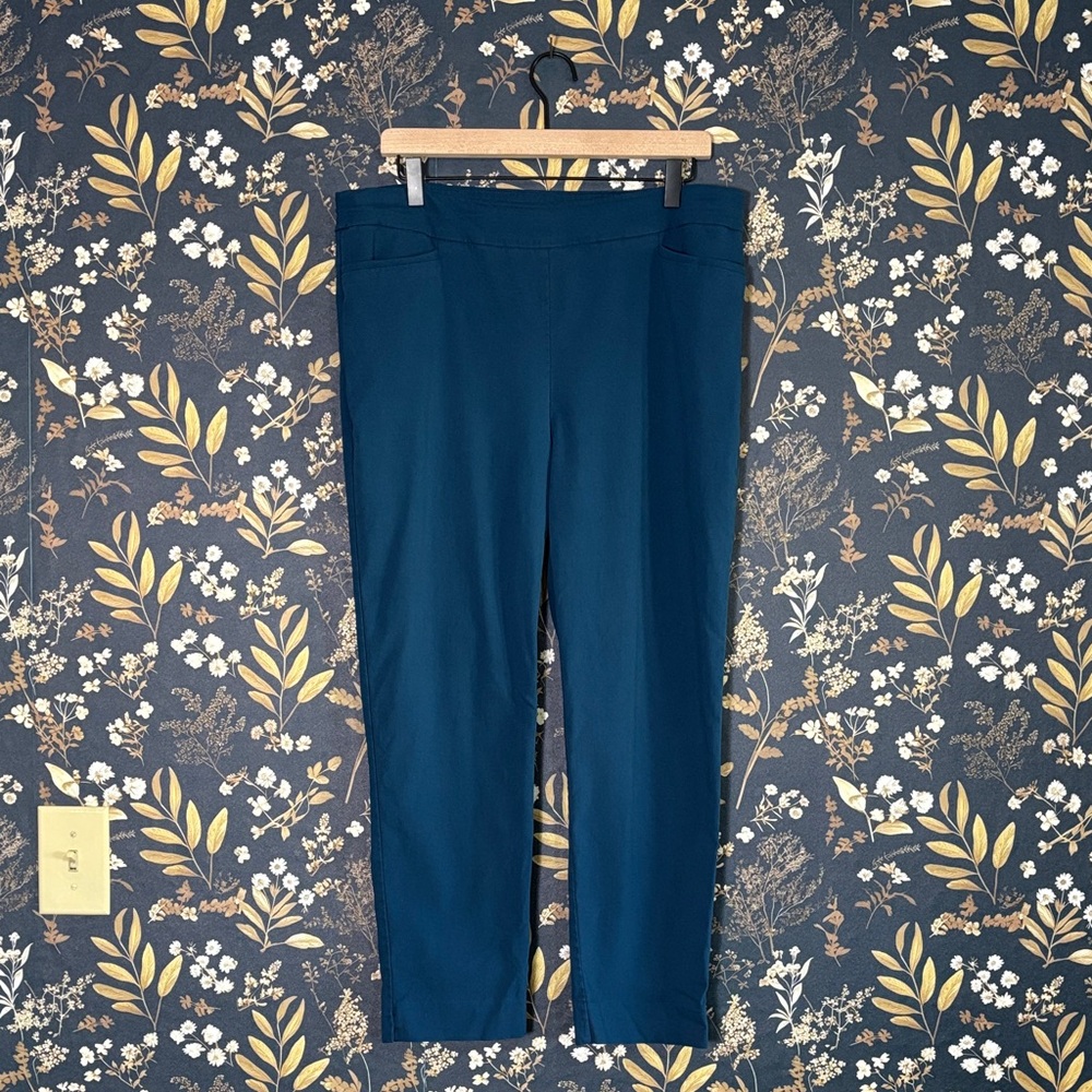 Chico's Teal Pull On Trousers Pants Size 2.5 or US 14